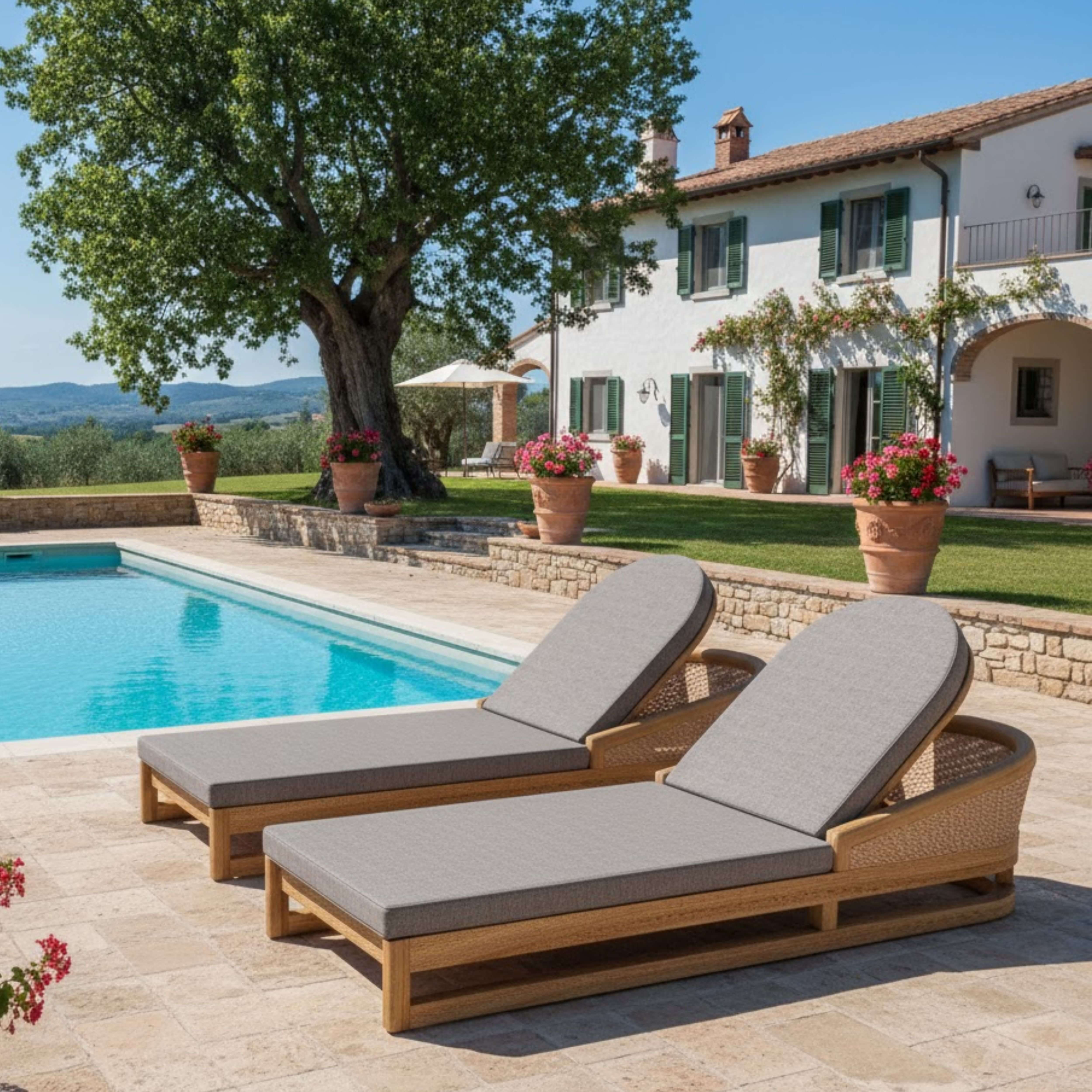 Teak Sun Lounger Buying Guide: Everything You Need to Know Before You Buy